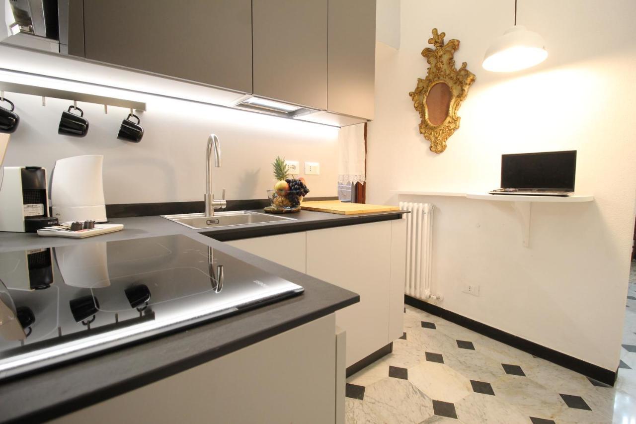 Apartment Dimora Borsotto Palazzo Storico, Acquario, Porto Antico Genua